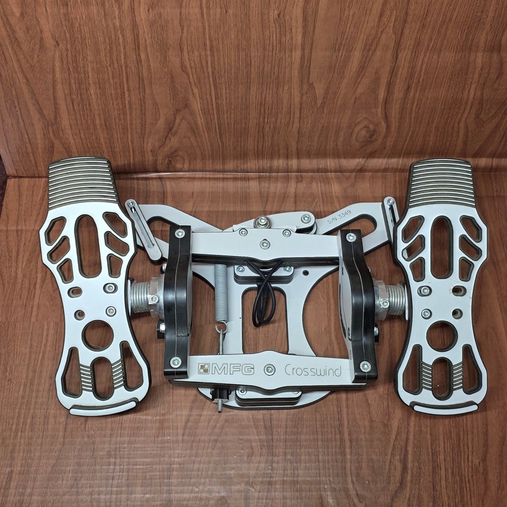 MFG Crosswind V2 Flight Sim Rudder Pedals Grey Black S/N 3349 PC Gaming